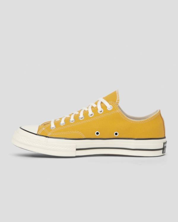 Vintage yellow converse online shoes